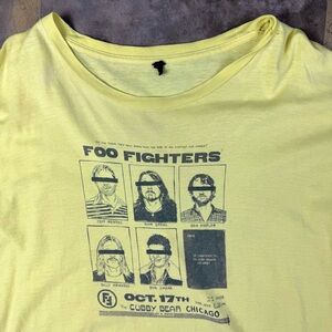 Foo Fighters T-Shirt Size XL Cubby Bear Chicago 10/17/14 Dave Grohl Grunge Rare